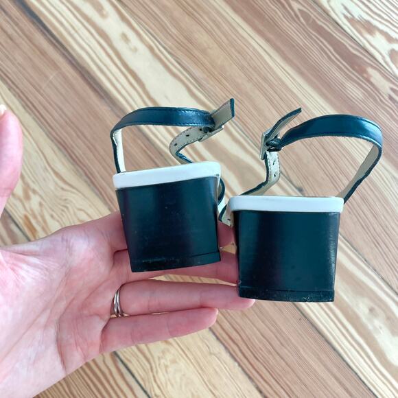 Talbots White and Blue Slingback Heels - Picture 5 of 8